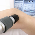 Máquina portátil y onda de choque de la fisioterapia del ultrasonido para la fábrica del alivio del dolor