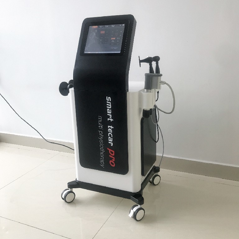 Favorable ultrasonido elegante de la máquina de la fisioterapia de la onda de choque de la diatermia ESWT de Tecar para el dolor de cuerpo de la faja